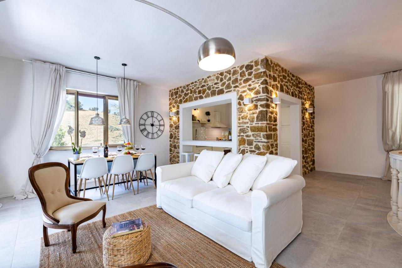 Villa Cesarina Amazing Villa With Private Pool In The Tuscan Hillsカザーレ・マリッティモ エクステリア 写真